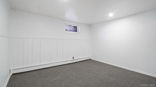 21 Linden Boulevard, Hicksville, NY 11801