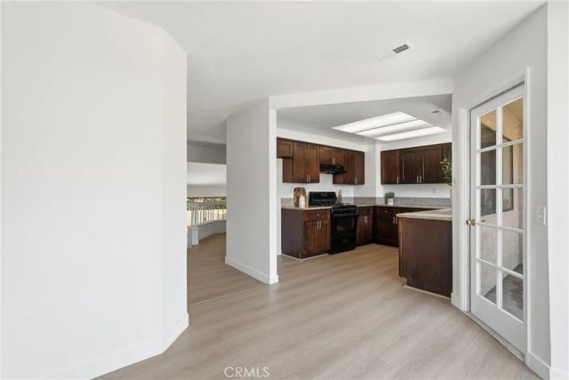 22 Mesquite Place, Pomona, CA 91766