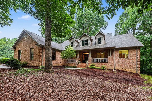 4064 Ancestry Circle, Weddington, NC 28104