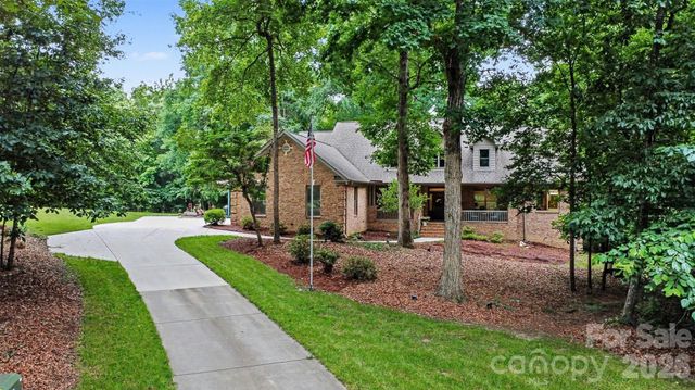 4064 Ancestry Circle, Weddington, NC 28104