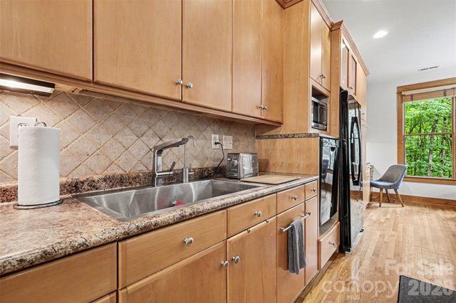 4064 Ancestry Circle, Weddington, NC 28104