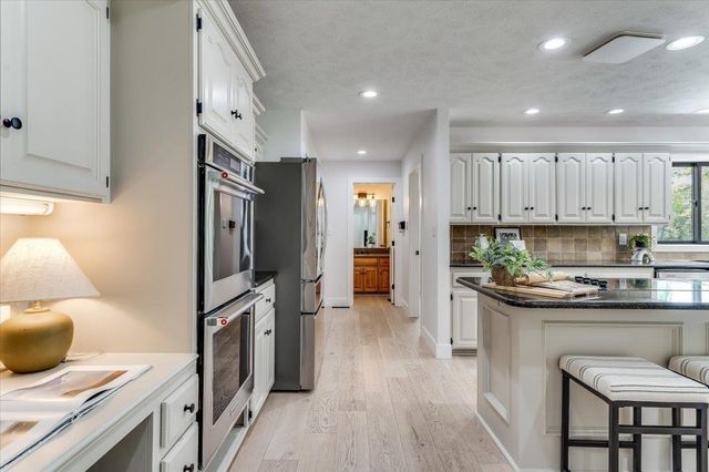 5 N Sandalwood St, Wichita, KS 67230