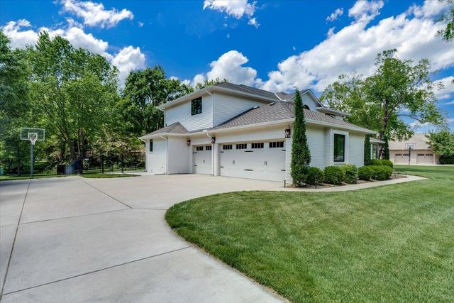 5 N Sandalwood St, Wichita, KS 67230