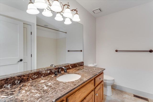 5 N Sandalwood St, Wichita, KS 67230