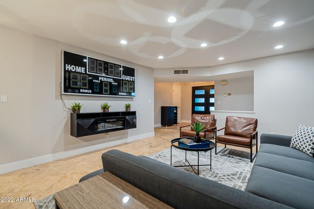 4026 S HOLBROOK Lane, Tempe, AZ 85282