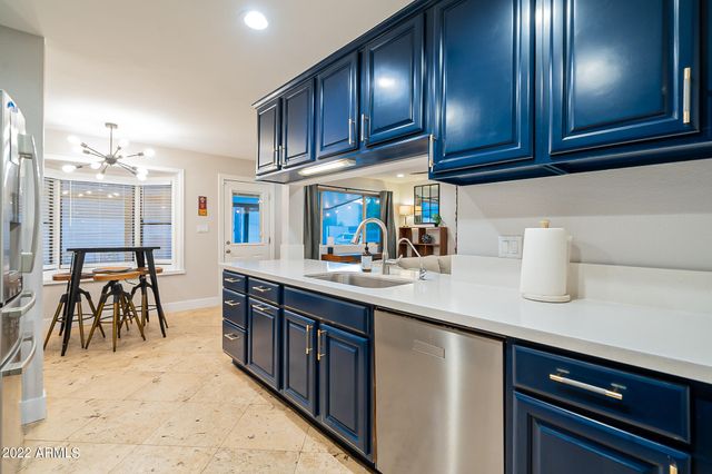 4026 S HOLBROOK Lane, Tempe, AZ 85282