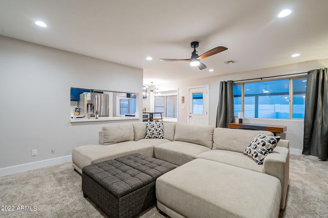 4026 S HOLBROOK Lane, Tempe, AZ 85282