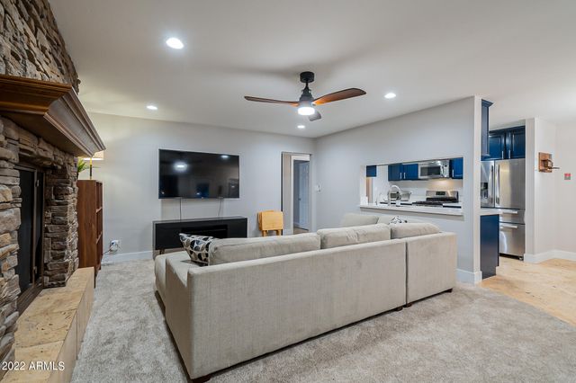 4026 S HOLBROOK Lane, Tempe, AZ 85282