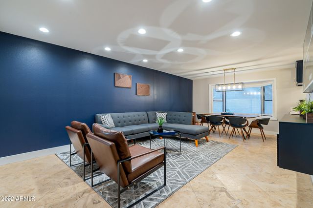 4026 S HOLBROOK Lane, Tempe, AZ 85282