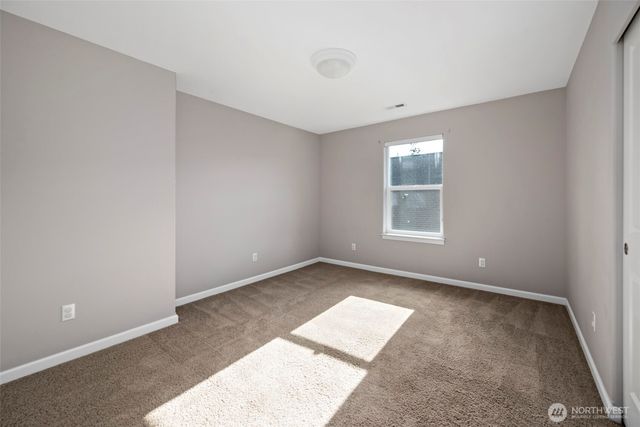 2722 SW Fairway Point Drive, Oak Harbor, WA 98277