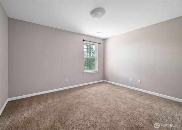 2722 SW Fairway Point Drive, Oak Harbor, WA 98277