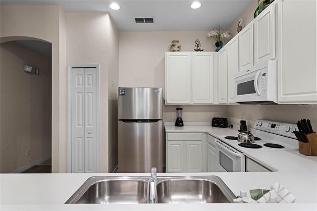 312 LUCAYA LOOP, Davenport, FL 33897