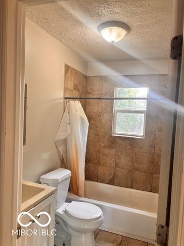 3042 N Temple Avenue, Indianapolis, IN 46218