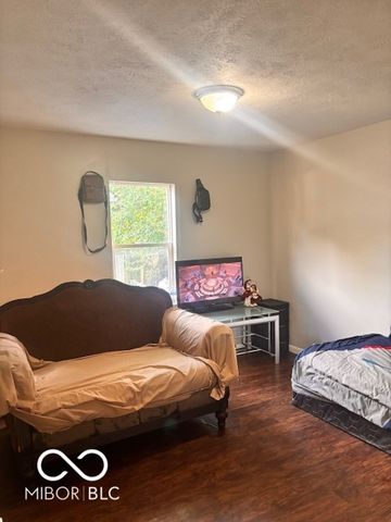 3042 N Temple Avenue, Indianapolis, IN 46218