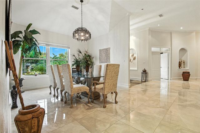 66 Lake Estates Drive, Montgomery, TX 77356