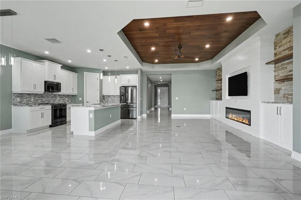355 Spring Hill Lake LOOP, CAPE CORAL, FL 33993 — photo 5