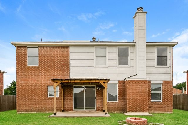 407 Harvard Drive, Glenn Heights, TX 75154