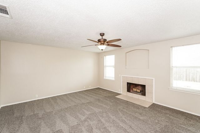 407 Harvard Drive, Glenn Heights, TX 75154