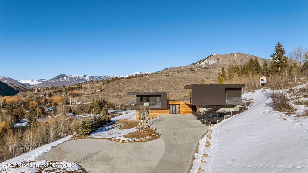 11330 HOBACK JUNCTION SOUTH Road, Jackson, WY 83001 photo 16