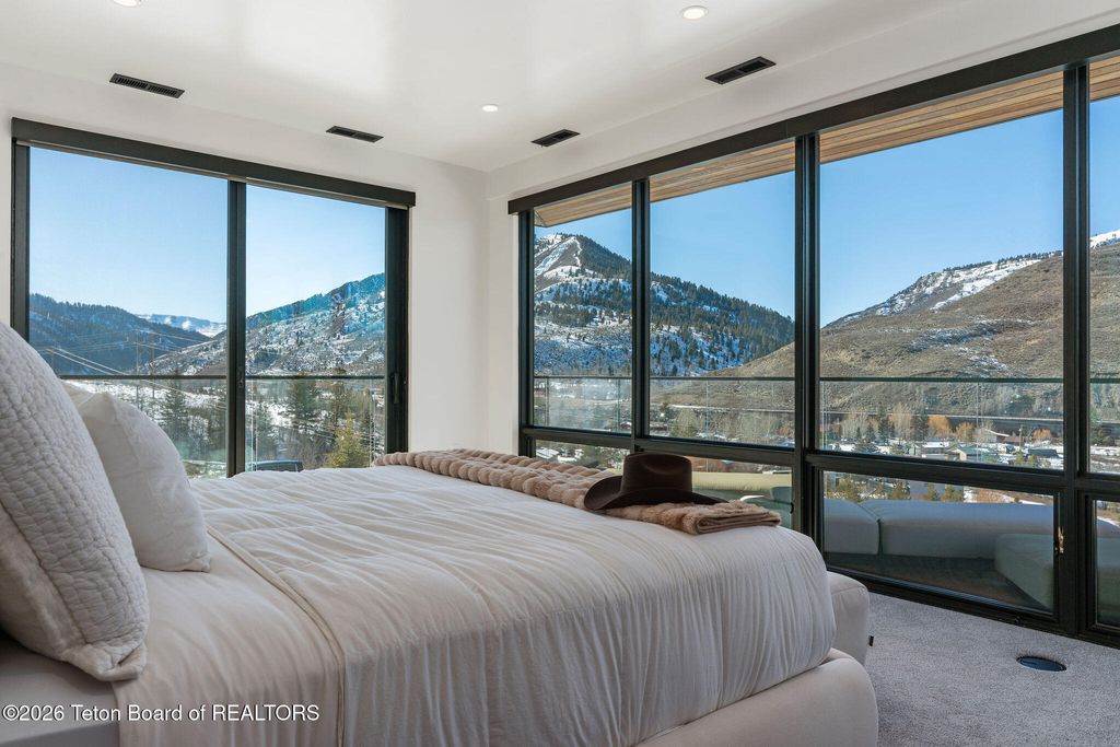 11330 HOBACK JUNCTION SOUTH Road, Jackson, WY 83001 photo 9