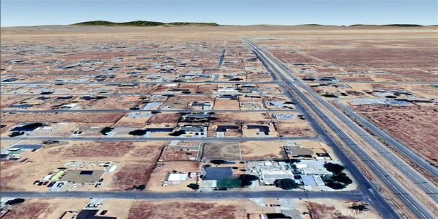 0 Fernwood Ave near Neuralia Rd, California City, CA 93505