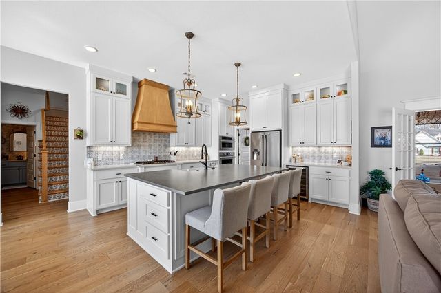 1455 River Point Road, Fayetteville, AR 72703