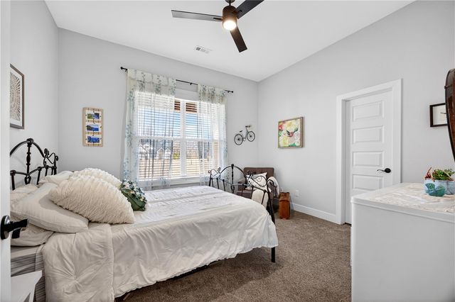 1455 River Point Road, Fayetteville, AR 72703