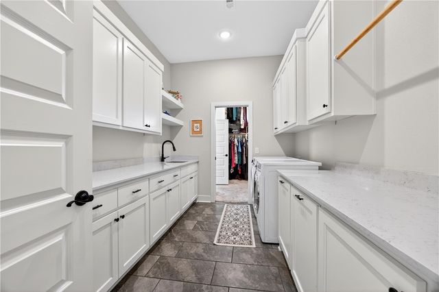 1455 River Point Road, Fayetteville, AR 72703