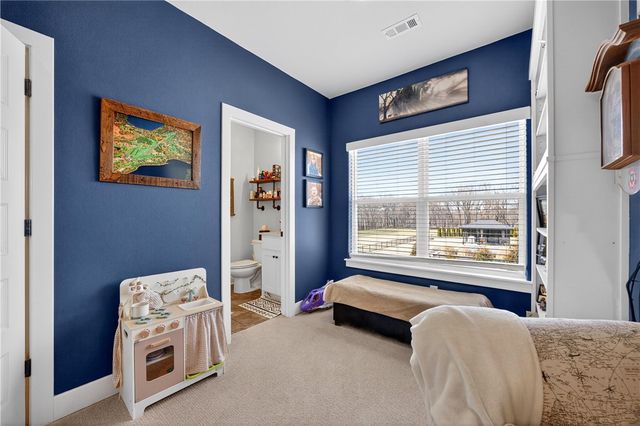 1455 River Point Road, Fayetteville, AR 72703