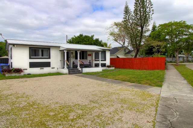 1324 N 24th Avenue, Hollywood, FL 33020