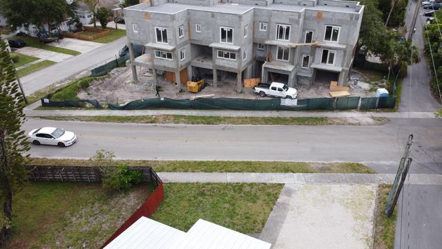 1324 N 24th Avenue, Hollywood, FL 33020