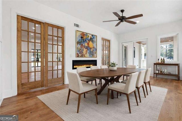 1696 Dunwoody Place NE, Atlanta, GA 30324