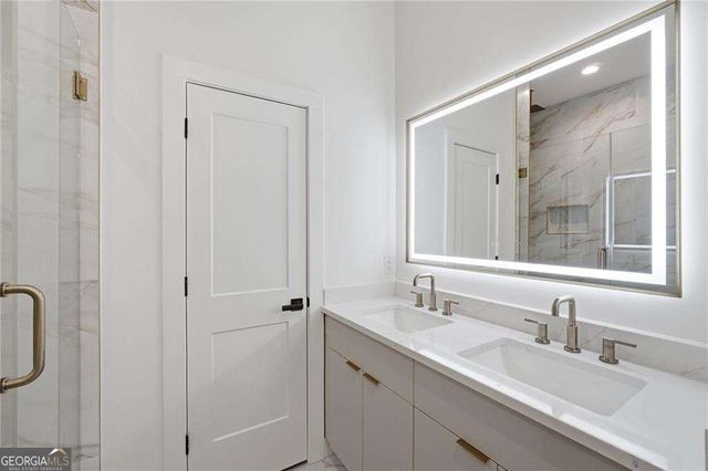 1696 Dunwoody Place NE, Atlanta, GA 30324