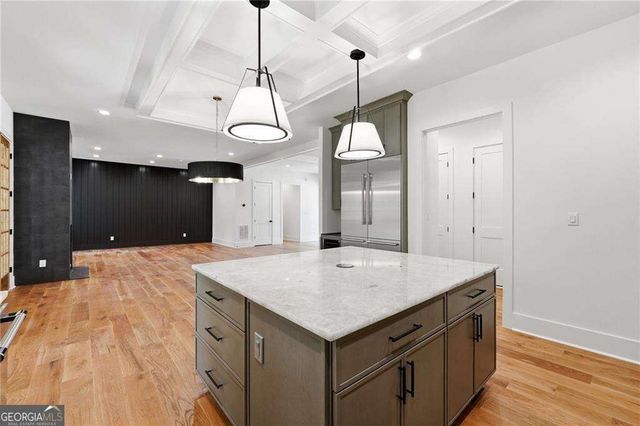 1696 Dunwoody Place NE, Atlanta, GA 30324