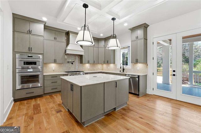 1696 Dunwoody Place NE, Atlanta, GA 30324