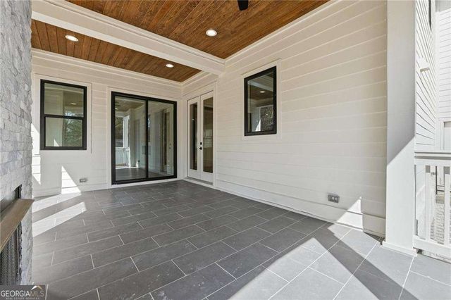 1696 Dunwoody Place NE, Atlanta, GA 30324