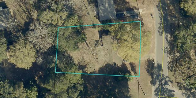 215 Jones Road, Crestview, FL 32536