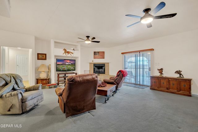 15201 Alameda Avenue, Fabens, TX 79838