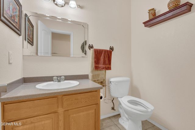 15201 Alameda Avenue, Fabens, TX 79838