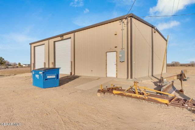 15201 Alameda Avenue, Fabens, TX 79838