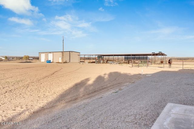 15201 Alameda Avenue, Fabens, TX 79838