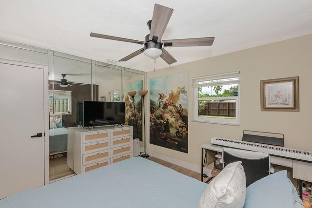 5631 FREEDOM Street, Hollywood, FL 33021
