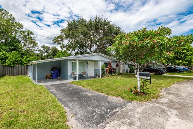 5631 FREEDOM Street, Hollywood, FL 33021