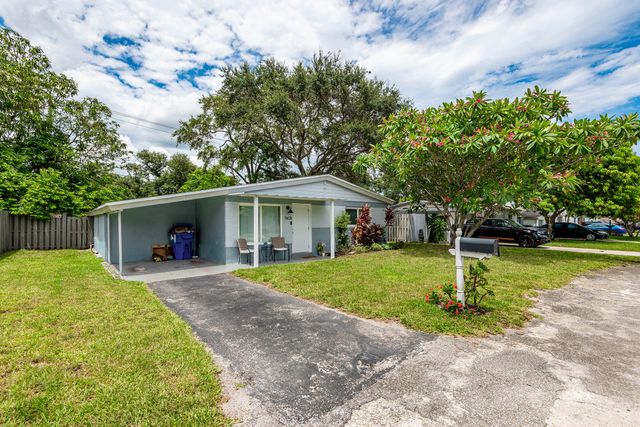 5631 FREEDOM Street, Hollywood, FL 33021