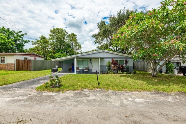 5631 FREEDOM Street, Hollywood, FL 33021