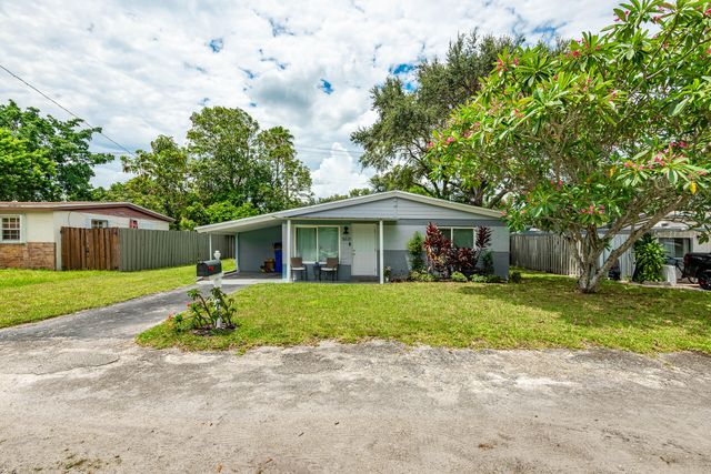 5631 FREEDOM Street, Hollywood, FL 33021