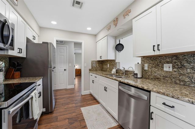 1007 MONTANA AVENUE, Englewood, FL 34223