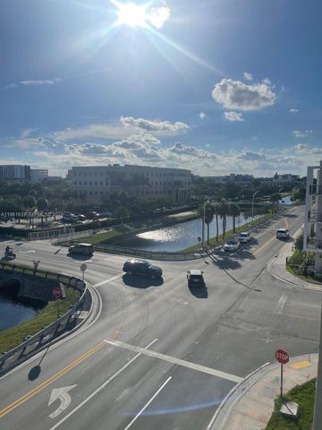 8167 NW 41 Street 407, Doral, FL 33166