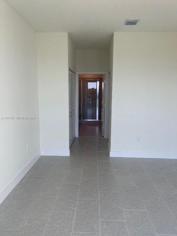 8167 NW 41 Street 407, Doral, FL 33166