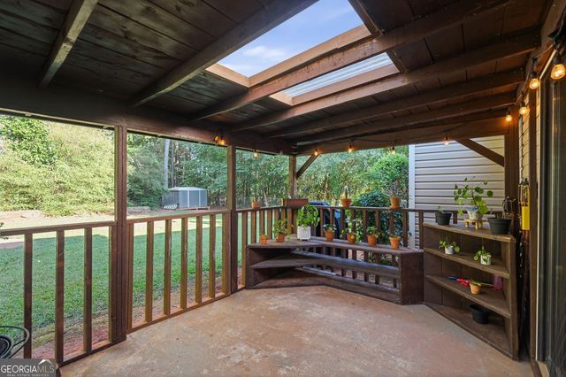 447 Summerville Drive NW, Lawrenceville, GA 30046